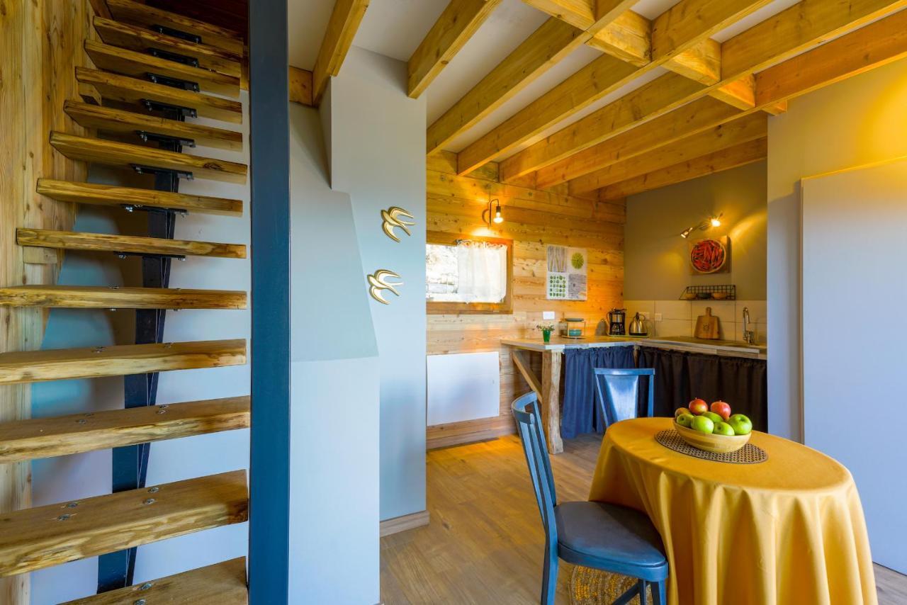 Le Mont Besset Bed & Breakfast Lalouvesc Bagian luar foto