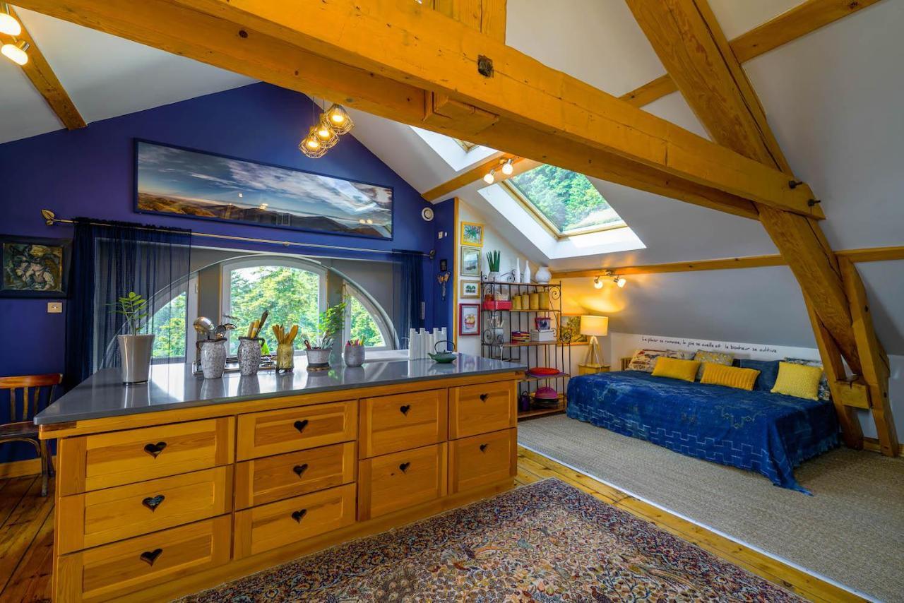 Le Mont Besset Bed & Breakfast Lalouvesc Bagian luar foto