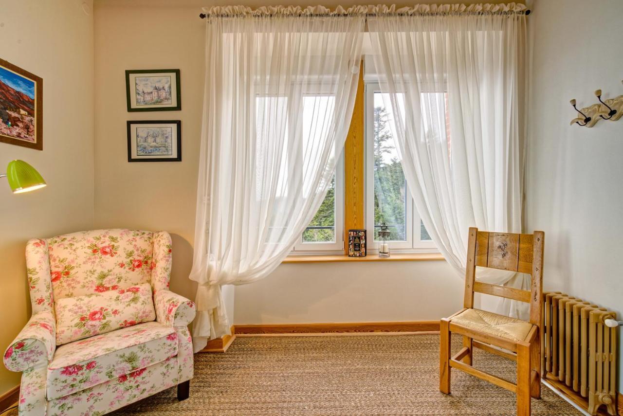 Le Mont Besset Bed & Breakfast Lalouvesc Bagian luar foto